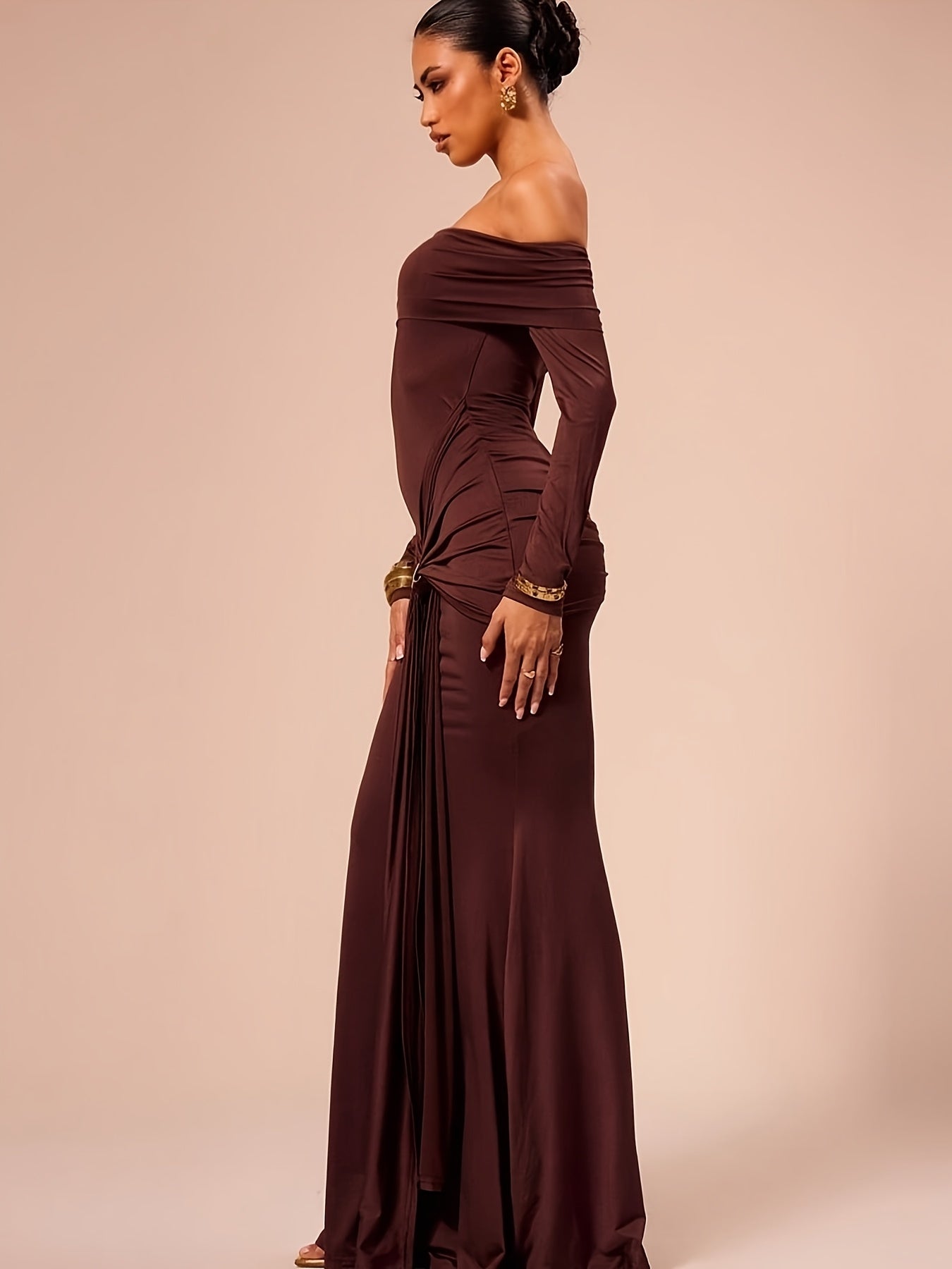 Vestido Midi Ajustado Off-Shoulder con Manga Larga – Elegante para Primavera/Otoño