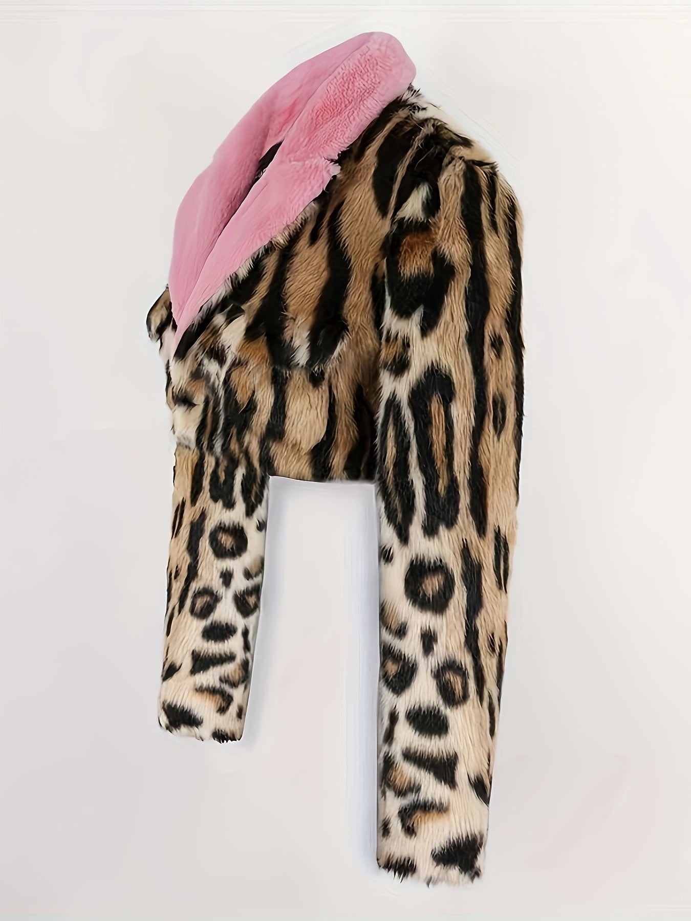 Abrigo de Peluche Estilo Leopardo · Elegante y Calentito