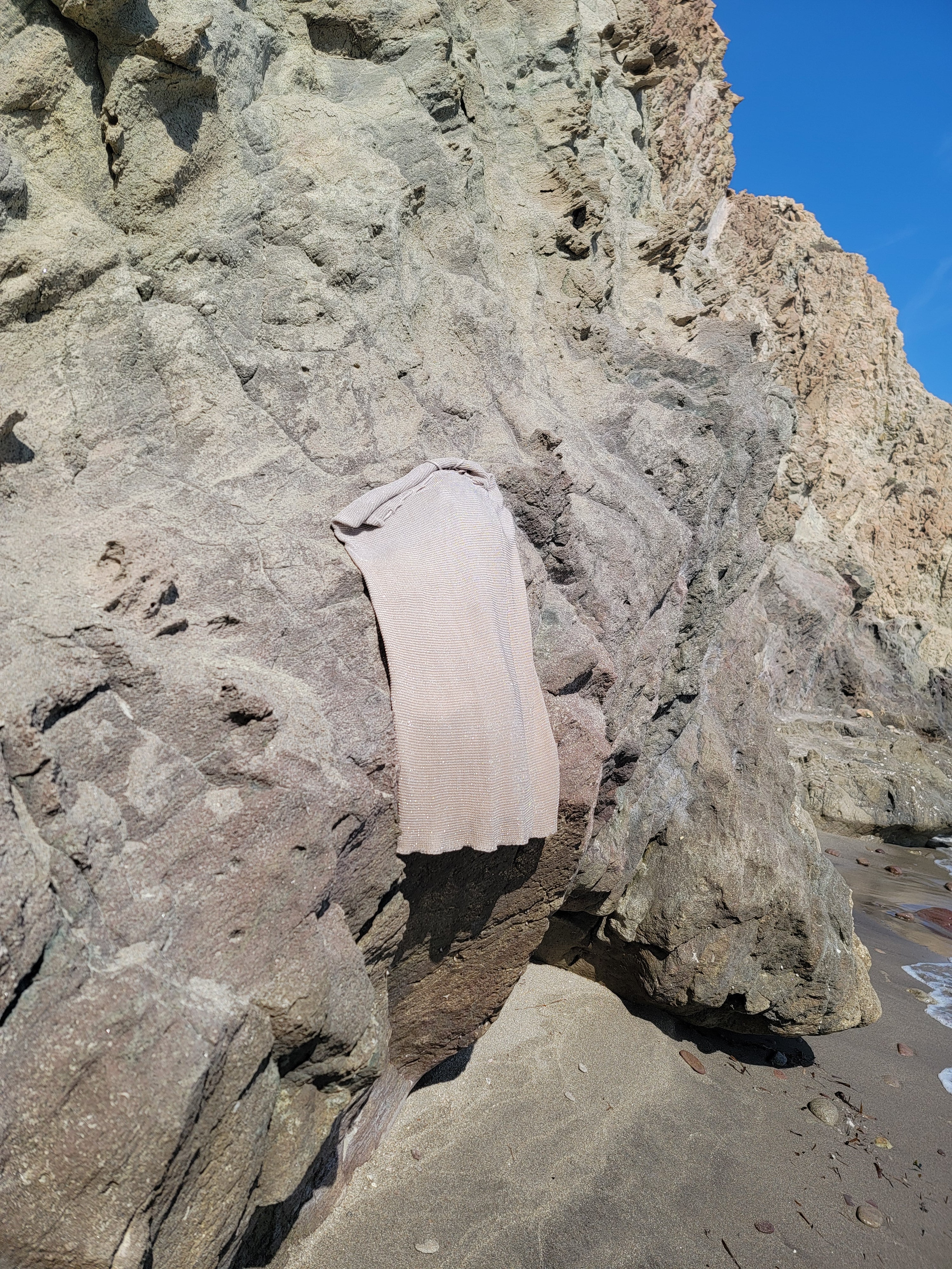 Set playa 2 piezas – Top manga campana + falda larga