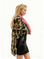 Abrigo de Peluche Estilo Leopardo · Elegante y Calentito