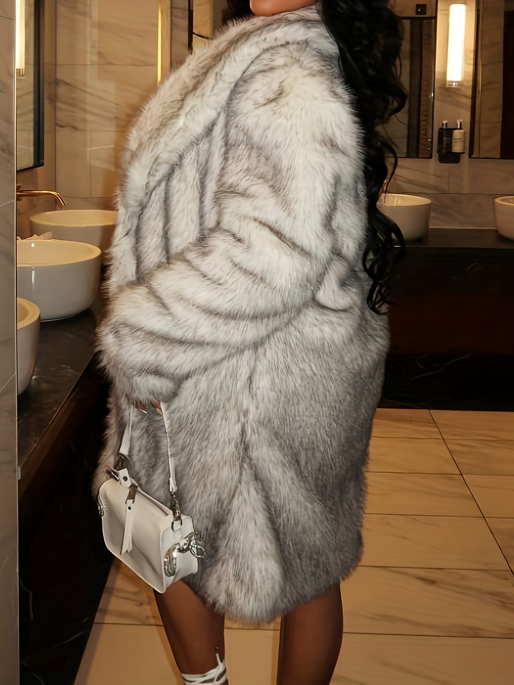 Abrigo Abierto de Peluche · Estilo Tie‑Dye Elegante