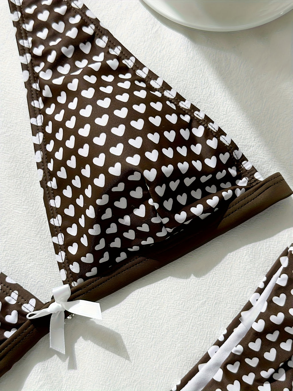 Bikini marrón con corazones