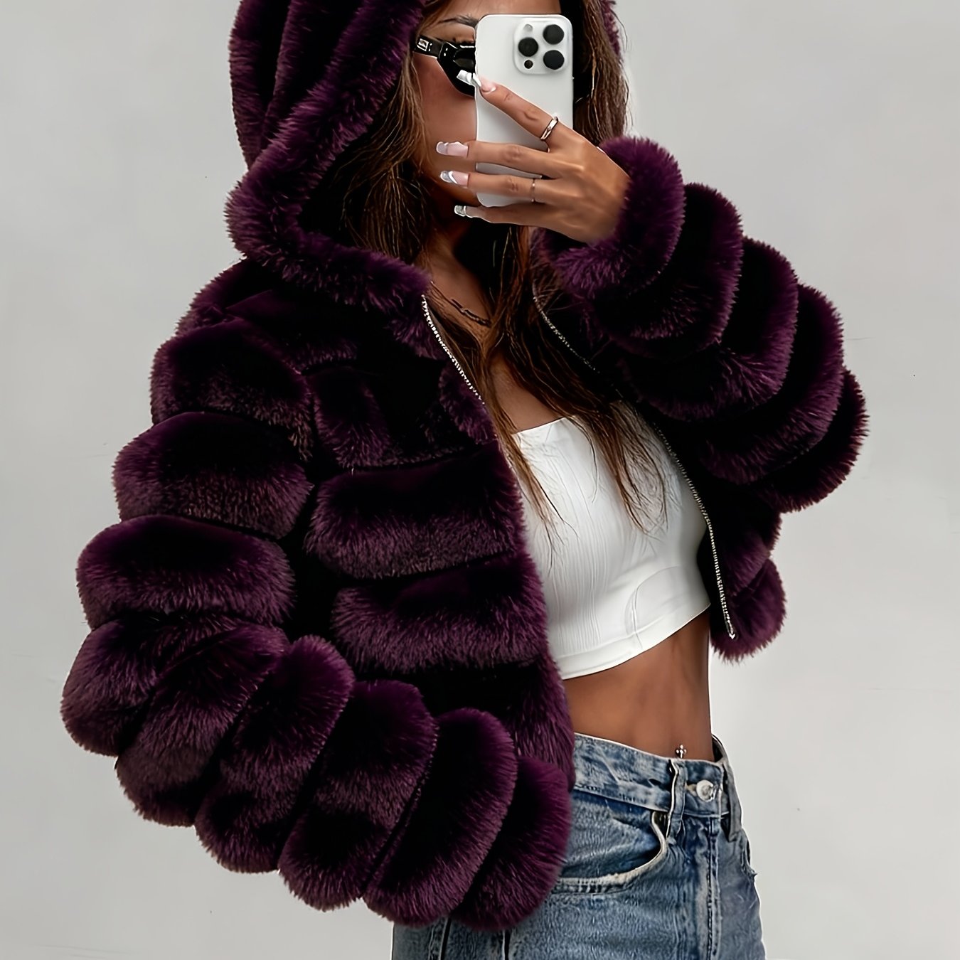 Abrigo de Peluche con Capucha 3D · Otoño/Invierno