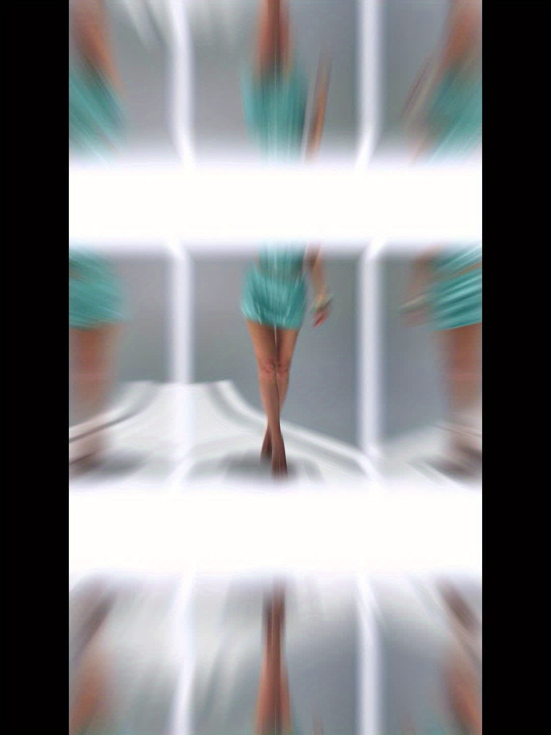 Conjunto Azul con Falda de Cuentas y Top Sexy – Ideal para Fiestas & Verano