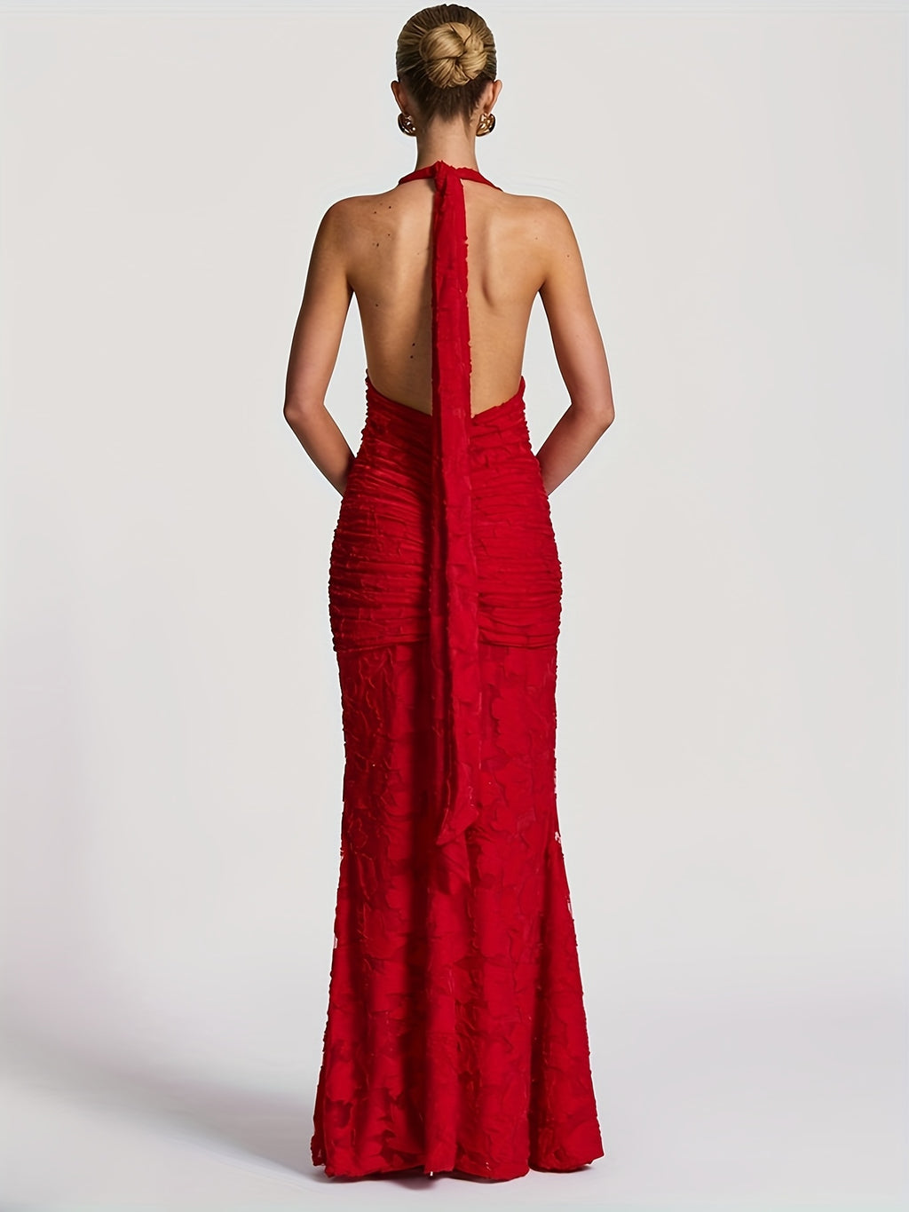 Vestido Sirena con Escote Profundo y Espalda Abierta – Elegante para Bodas & Eventos