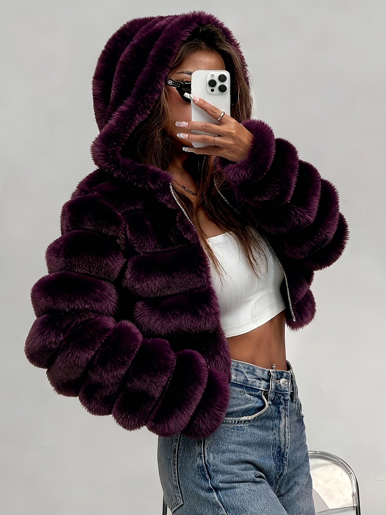 Abrigo de Peluche con Capucha 3D · Otoño/Invierno