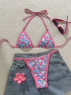 Bikini floral + cuadros rosa con perlas