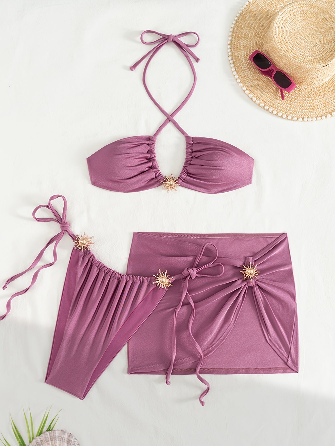 Bikini Fucsia 3 Piezas · Falda + Detalles Cruzados