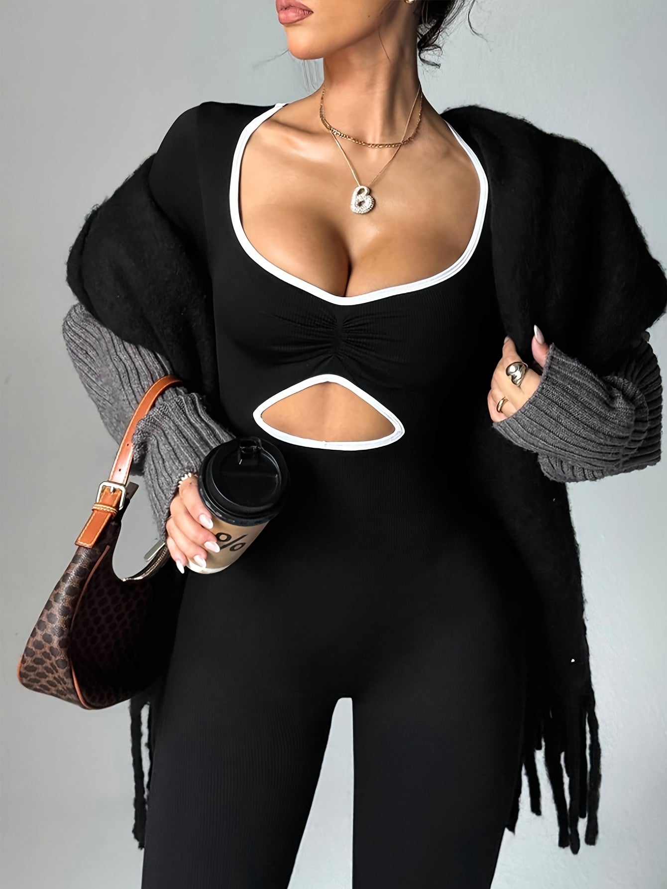 Mono Deportivo de Manga Larga con Bloques de Color – Sexy & Funcional