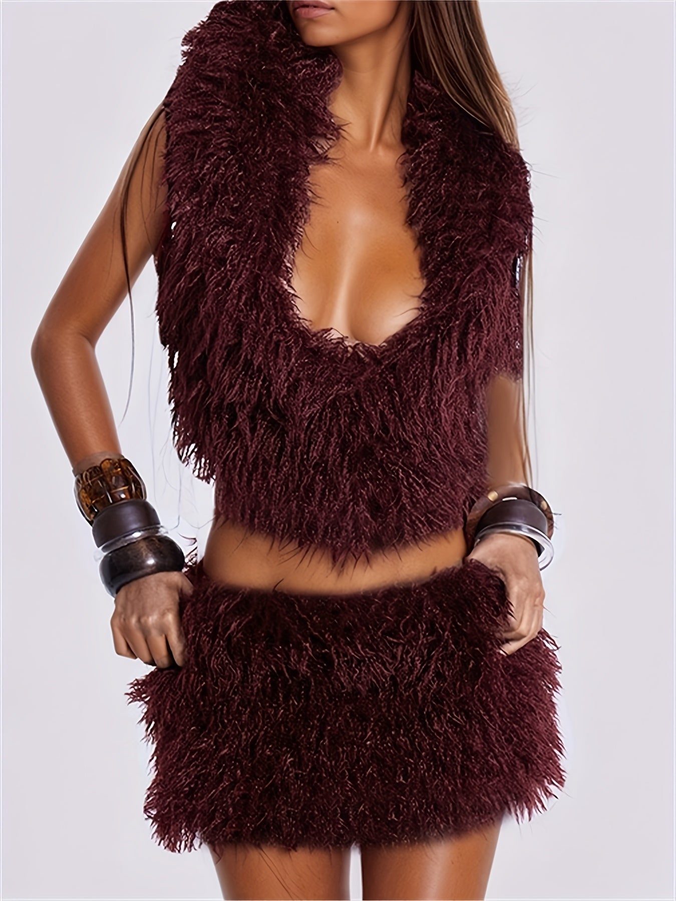Conjunto 2 Piezas · Top con Capucha y Espalda Descubierta + Mini Falda