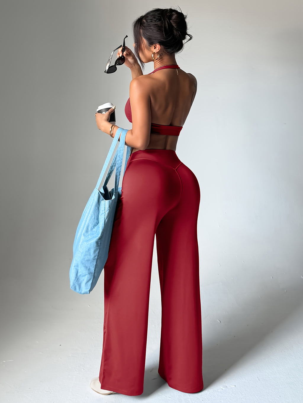 Conjunto deportivo y casual