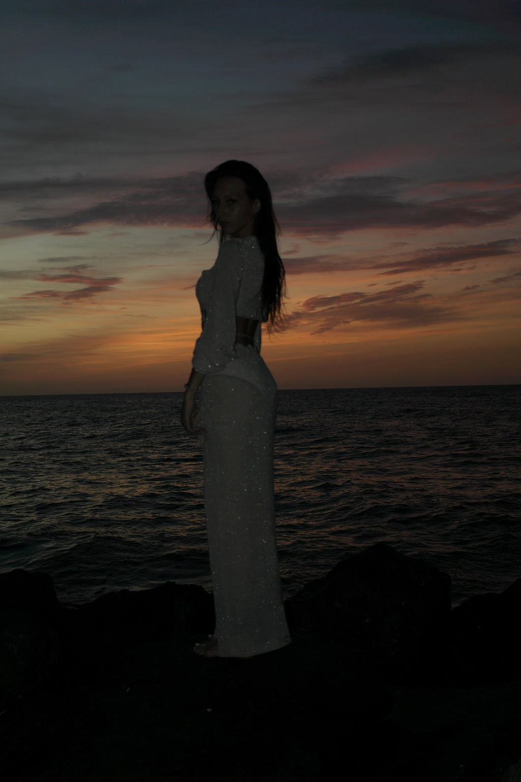 Set playa 2 piezas – Top manga campana + falda larga