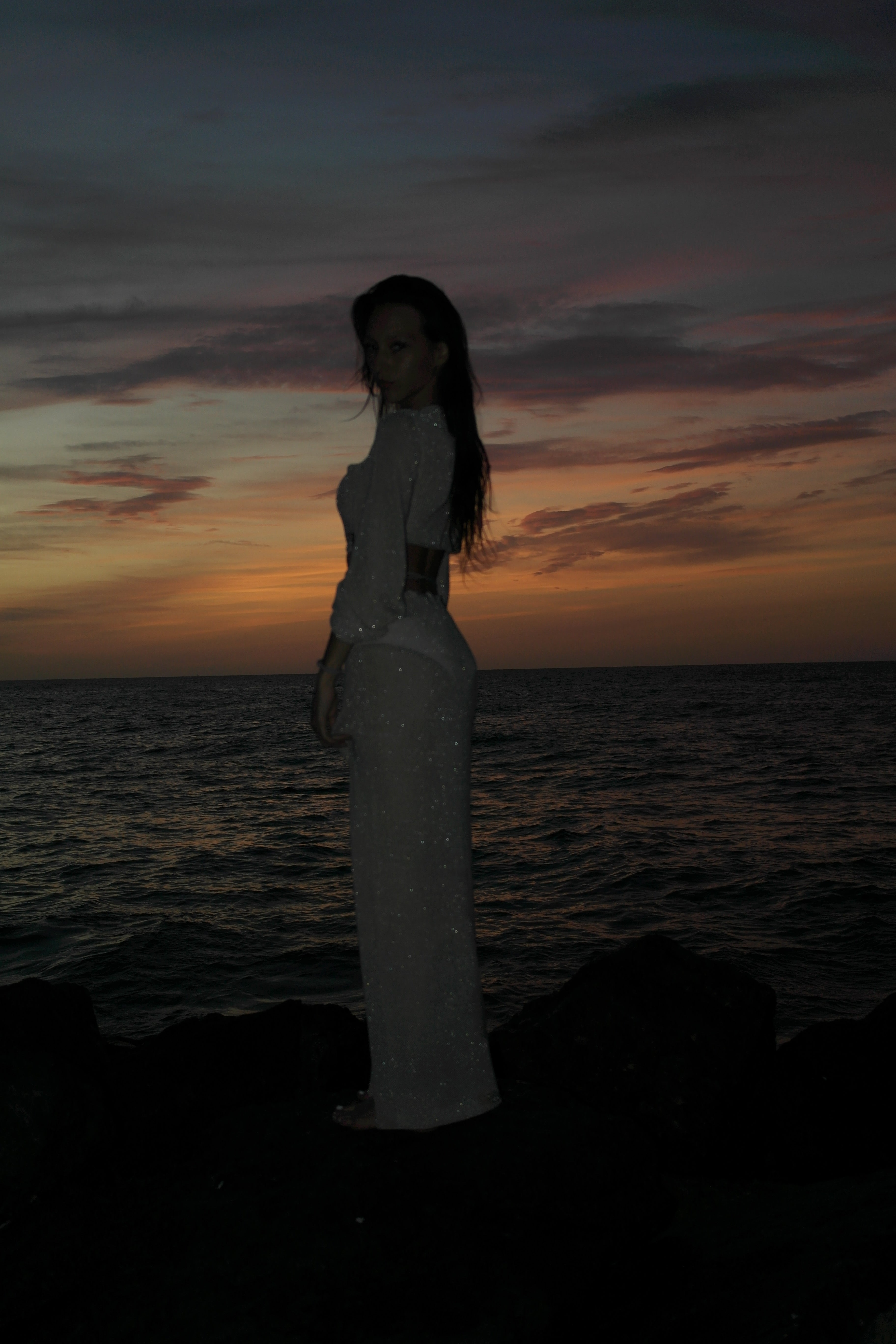 Set playa 2 piezas – Top manga campana + falda larga