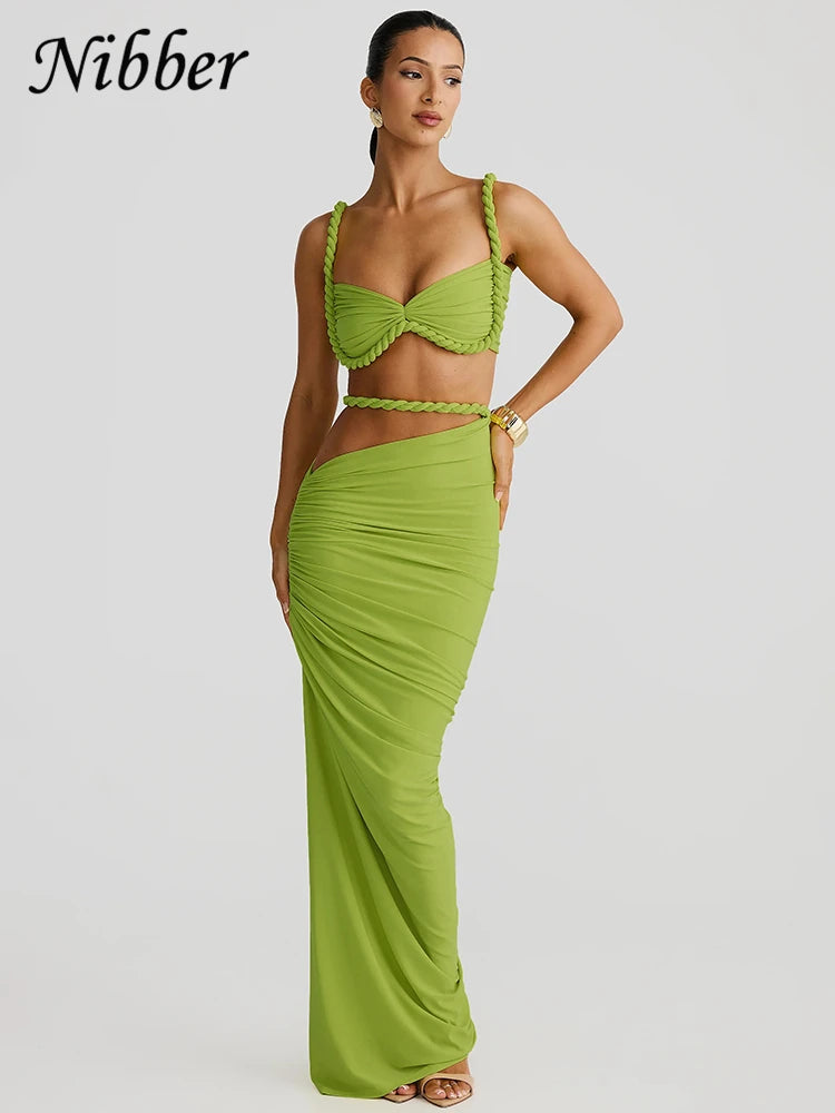 Set Sexy de Vacaciones · Top Bandage + Falda Larga