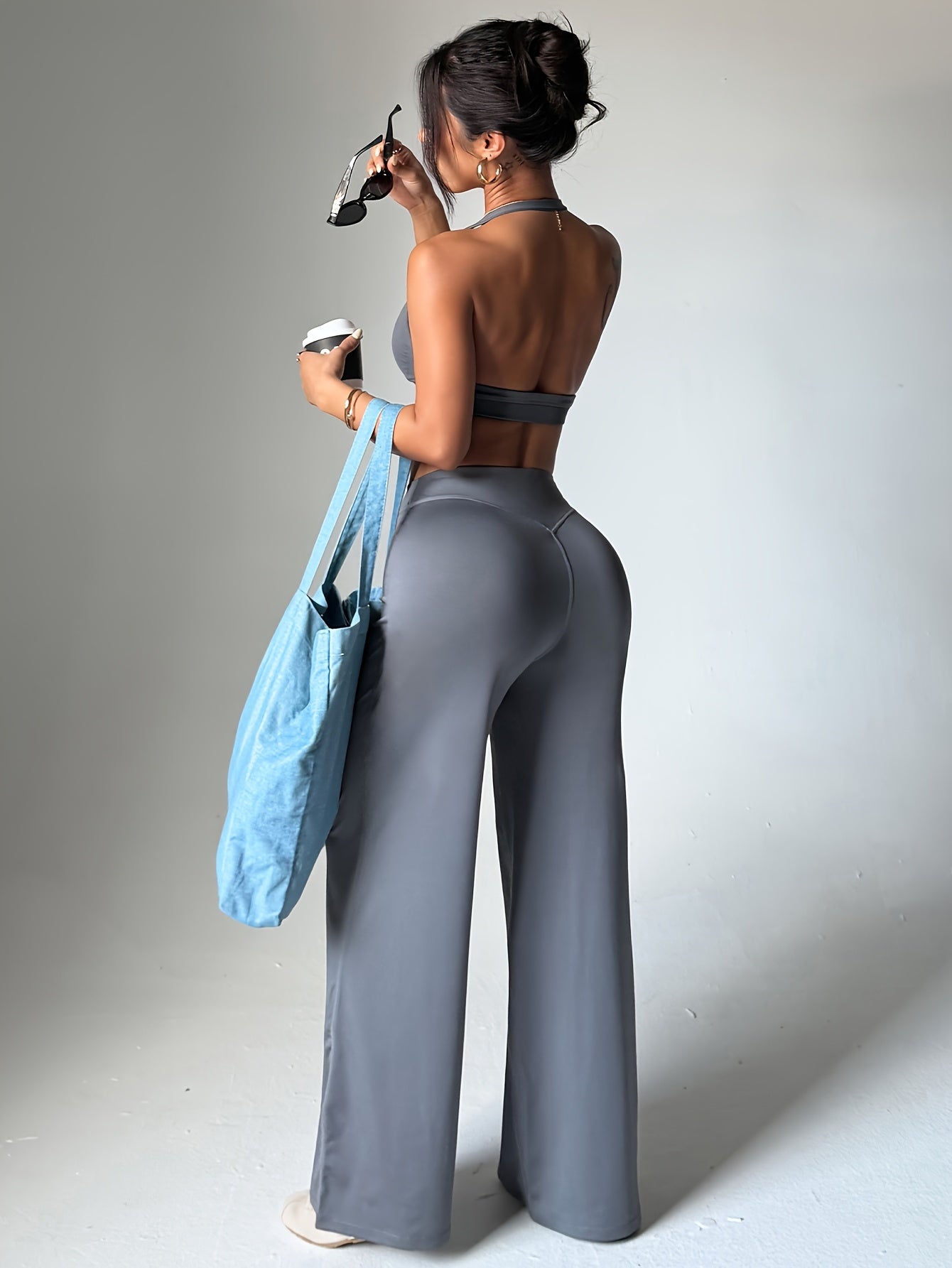 Conjunto deportivo y casual