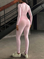 Set Deportivo 2 Piezas · Top con Cremallera + Pantalón