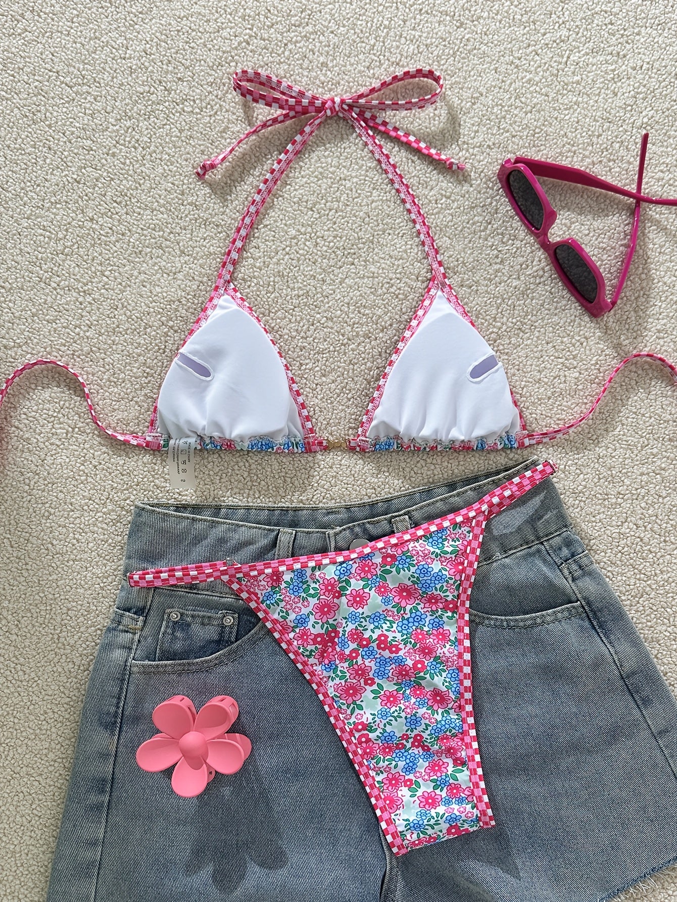 Bikini floral + cuadros rosa con perlas