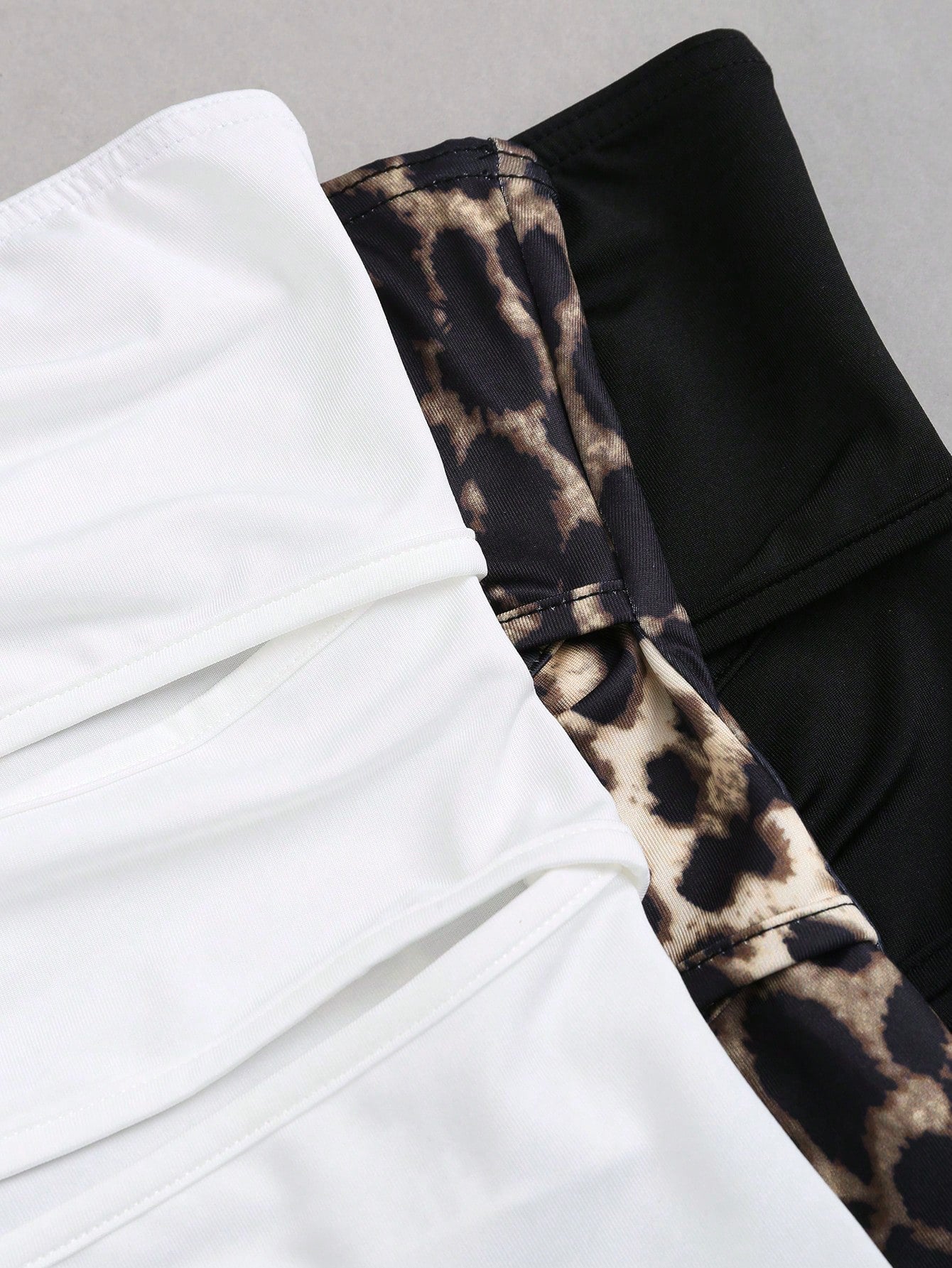 Top Set sexy off-shoulder crop top – 3 piezas