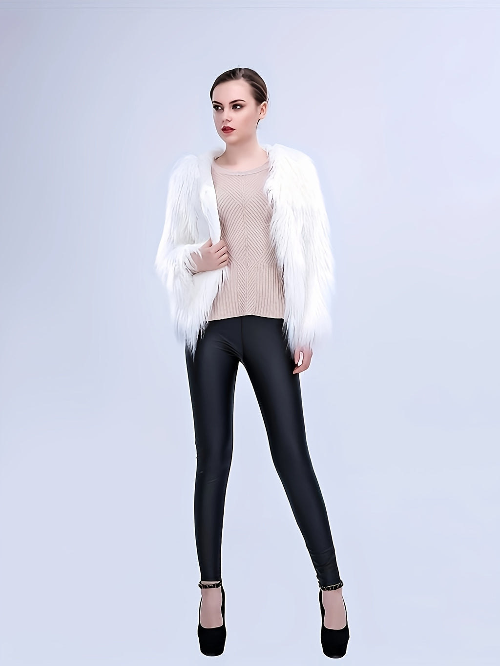 Abrigo de Peluche con Luces LED · Edición Nocturna