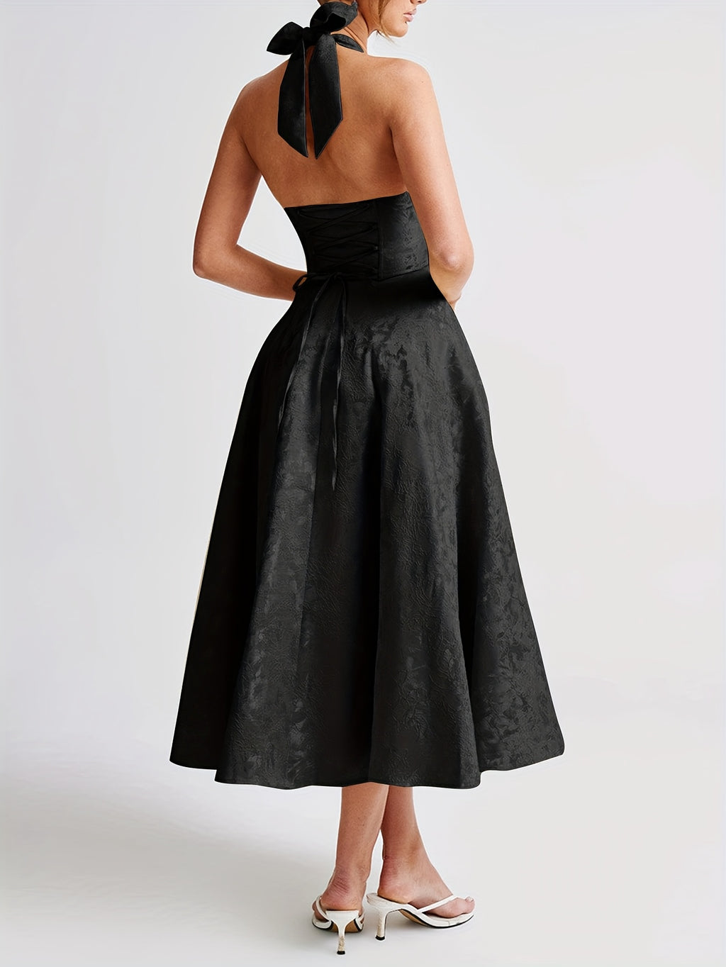 Vestido Largo Estilo Francés con Escote Profundo y Lazada – Elegante para Eventos